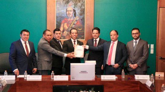 Recibe LXV Legislatura del Congreso del Estado de Tlaxcala Paquete Económico 2025