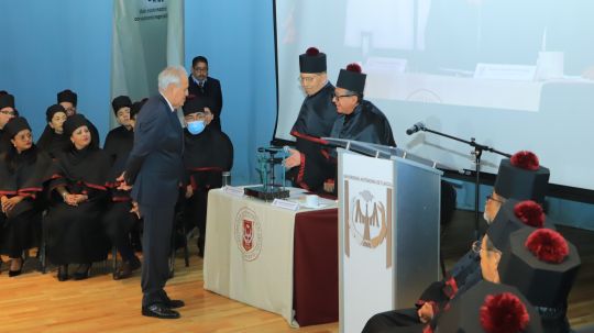 Conmemora la UATx 48 años de vida institucional