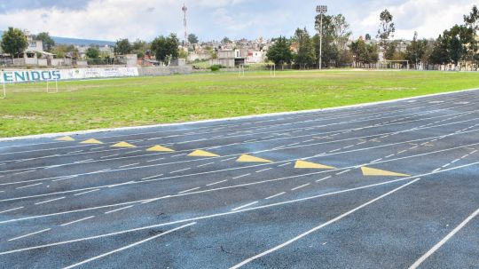 Anuncia coordinación de deporte cierre temporal del campo deportivo en Huamantla por mantenimiento