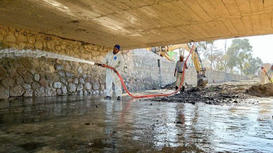 Repara y sanitiza Capamh en su totalidad fuga de aguas negras en bulevar Cuamanco de Huamantla