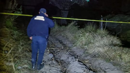 Resguarda policía municipal de Huamantla zona donde fue localizada una persona suspendida