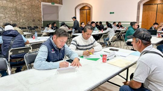 Dialogan áreas del ayuntamiento de Huamantla y presidentes de comunidad