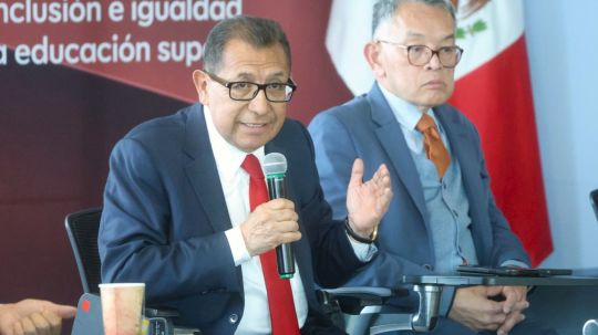 Nombran al Rector de la UATx como Presidente de la Comisión de Educación Inicial de ANUIES