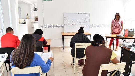 Invita gobierno de Huamantla al curso amateur de inglés que imparte Icatlax