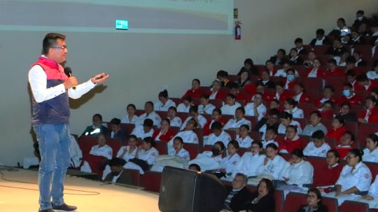 Conmemora Ciencias de la Salud su 64 aniversario