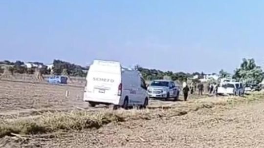 Abandonan cuerpo en cajuela de vehículo