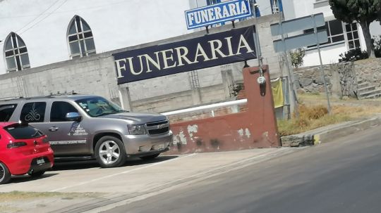 Empresarios funerarios protestan por presuntas prácticas de corrupción en hospital de Tlaxcala