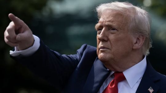 Sheinbaum y Trump sostienen llamada; muy productiva, asegura presidente de EU