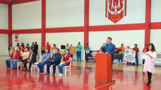 Elogia Rector de la UATx disposición del STEIESET para el logro de acuerdos