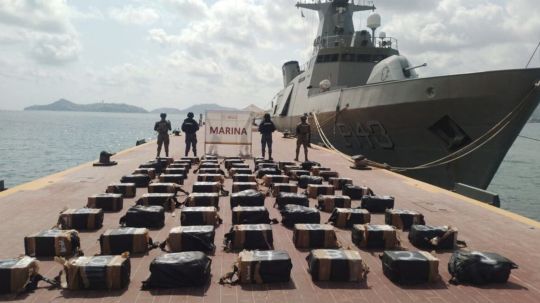 Golpe de 382 mdp al crimen: aseguran una tonelada de cocaína en costas de Guerrero