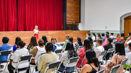 Gobierno de Huamantla prioriza la prevención con ciclo de conferencias sobre salud física y emocional de la niñez
