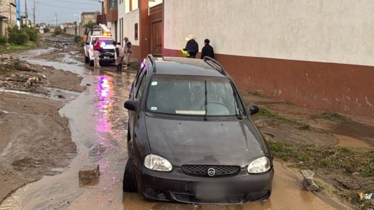 Atiende protección civil de Huamantla afectaciones menores tras fuerte lluvia vespertina