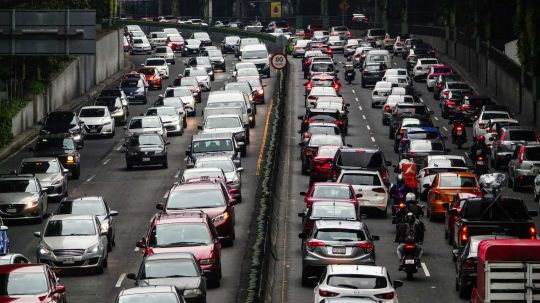 Tlaxcaltecas pierden 20 horas anuales por tráfico vehicular, revela estudio internacional
