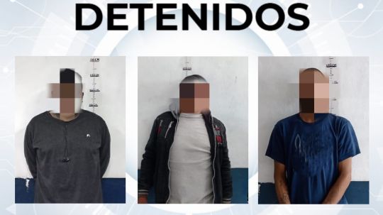 Policía de Huamantla retira de la vía pública a tres hombres por alterar el orden y consumir sustancias nocivas