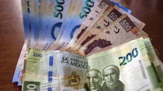 Efectivo sigue mandando en México: 8 de cada 10 pagos aún se hacen en billetes, pese al avance digital