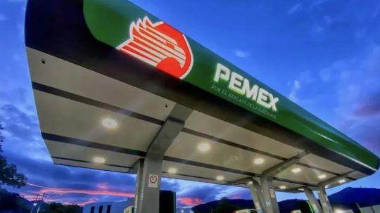 Pemex presenta plan de fortalecimiento; inversión en la petrolera aumentará 34% en 2026