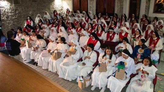 Comparte gobierno de Huamantla riqueza cultural y religiosa con madres adoratrices perpetuas