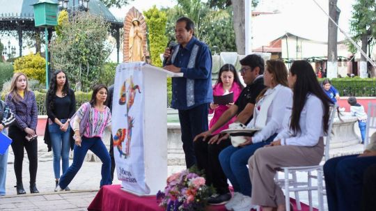 Artesanos tlaxcaltecas podrán comercializar sus productos en tienda que abrirá en Risaralda, Colombia