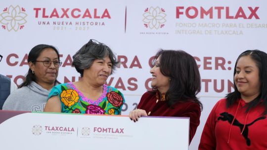 Entrega gobernadora 65 créditos del Fomtlax; Generan bienestar para 200 familias