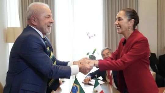 Lula propone alianza entre Petrobras y Pemex para explorar yacimientos en Golfo de México