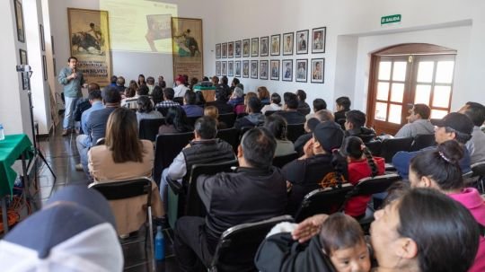 Huamantla fortalece al sector turístico con mesa de trabajo para prestadores de servicios