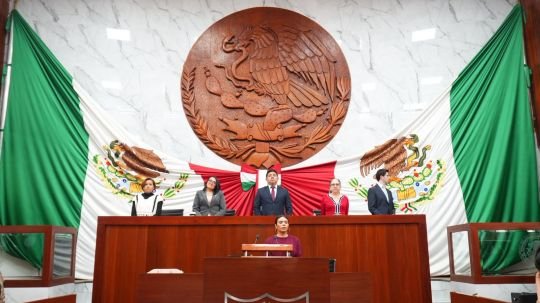 Reconoce Congreso de Tlaxcala a María de los Ángeles Grant Munive, primera diputada estatal y federal