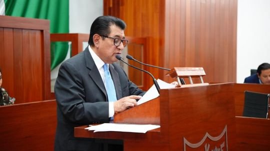 Impulsa Héctor Ortiz estímulos al arte