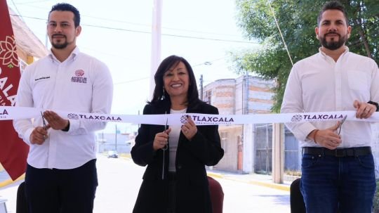 Con una inversión de 5.4 millones, gobierno estatal entrega obras en Apetatitlán