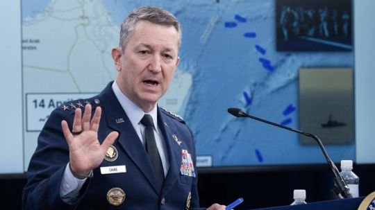 EU amenaza con mantener bloqueo y reanudar ataques a Irán si no se logra acuerdo