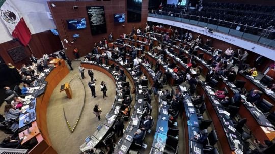 Comienzan pedidos de licencia en el Senado en busca de candidaturas