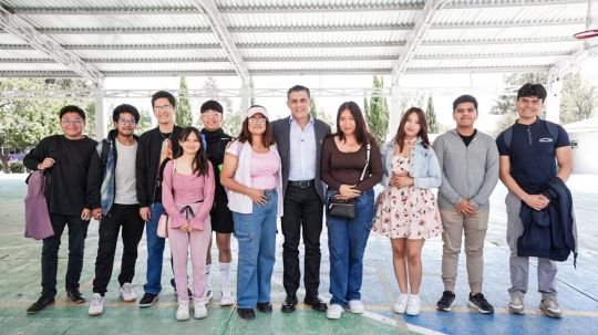 Participa alcalde Alfonso Sánchez García en conversatorio de la UTT sobre liderazgo, gobernanza e innovación