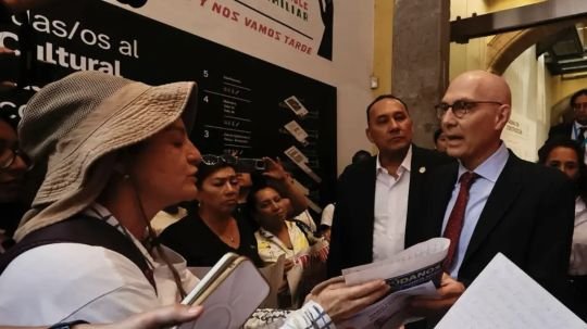 A cita entre deudos de víctimas y representante de la ONU acudieron madres buscadoras que no fueron invitadas