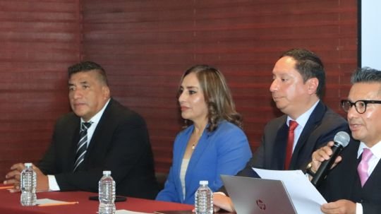 UATx reafirma su compromiso con un sistema de calidad sólido, transparente y orientado al desarrollo institucional: RCCB