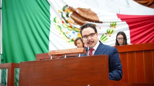 Propone Emilio De la Peña reformar ley municipal para dar certeza en sustitución del Presidente Municipal