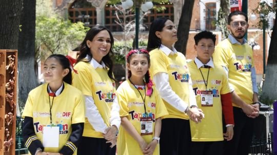 Primer tapatón en Tlaxcala supera meta y reúne más de 9.6 toneladas de tapitas para apoyar a niñas y niños con cáncer