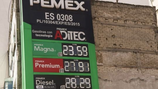 Sheinbaum: acuerdo con gasolineros permite que el diésel no se eleve a 35 pesos