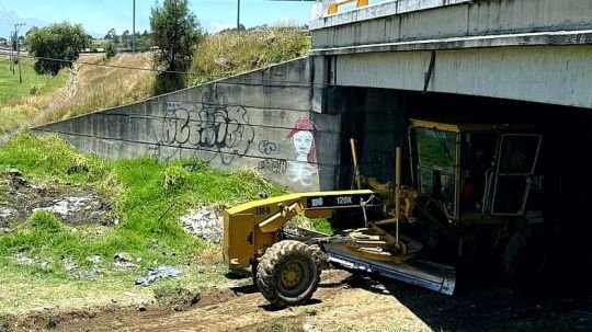 Gobierno municipal de Alfonso Sánchez García recupera la calle Reforma en Atlahapa con rastreo y limpieza integral