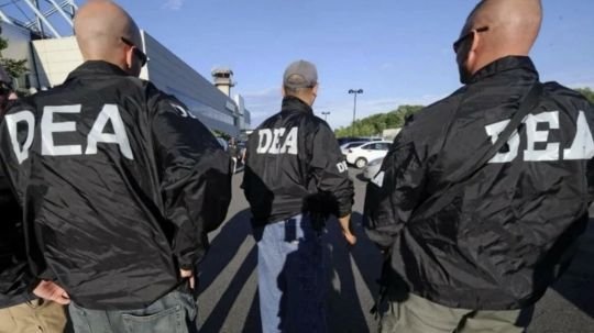 Agentes de la DEA, coludidos con el narco ante la farsa de guerra, revelan documentos