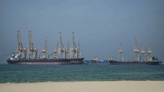Irán presenta nueva propuesta de negociación a EU a través de Pakistán