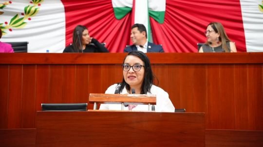 Propone Laura Flores reformar Ley Municipal para evitar imposiciones en suplencias de alcaldes