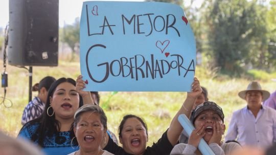 Fortalece gobierno estatal a Tepeyanco con 126 mdp