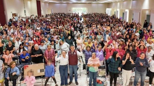 “Una madre no solamente cuida de sus hijos, una madre forma ciudadanos”: Alfonso Sánchez García