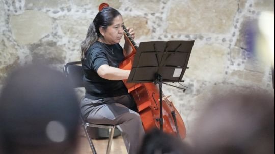 Con música, danza y emoción, el gobierno de Alfonso Sánchez festejó a mamás de la capital