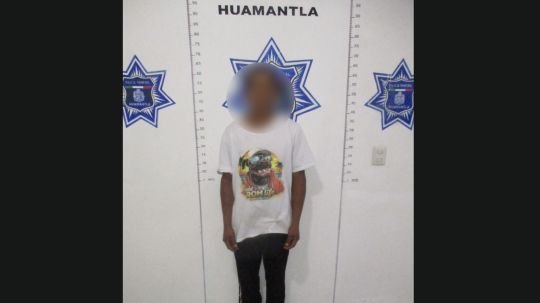 Asegura seguridad pública de Huamantla a dos personas por presunta posesión de sustancias ilícitas