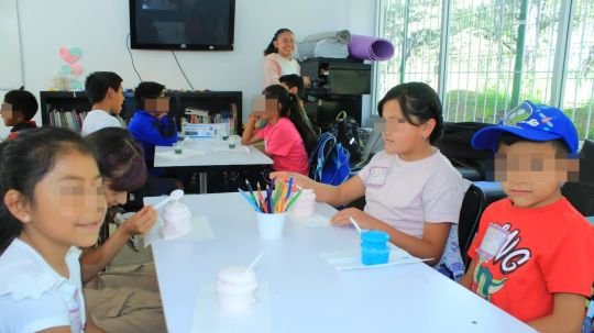 La UATx acerca el conocimiento a la niñez tlaxcalteca de forma práctica y divertida