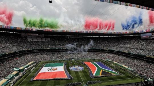 Con show de Shakira, Maná y J Balvin abre el Azteca su tercera Copa