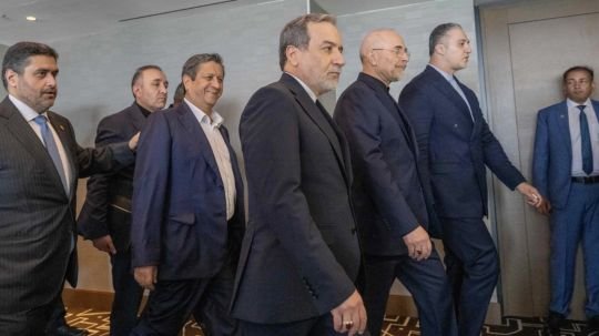 Irán abandona sede de negociaciones con EU en Suiza tras amenazas de Trump