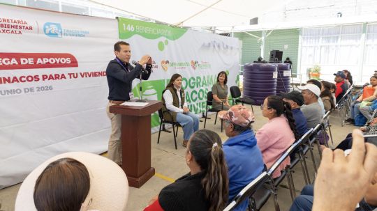 Rocío Hernández Castillo impulsa acciones de bienestar para las familias huamantlecas con la entrega de 146 tinacos