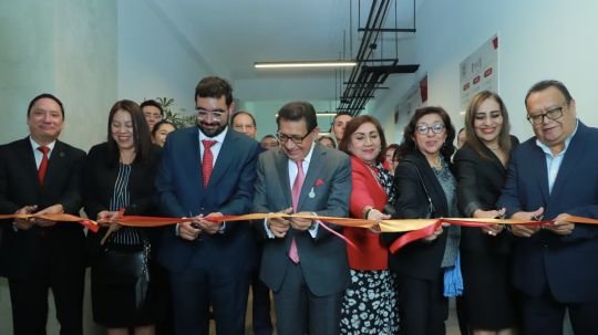 Rector pone en marcha funcionamiento de la Torre Universitaria