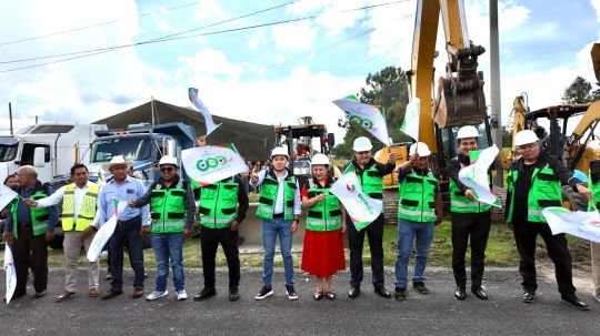 Inicia Ana Lucía Arce segunda etapa de la ampliación de la carretera a San Isidro Buensuceso